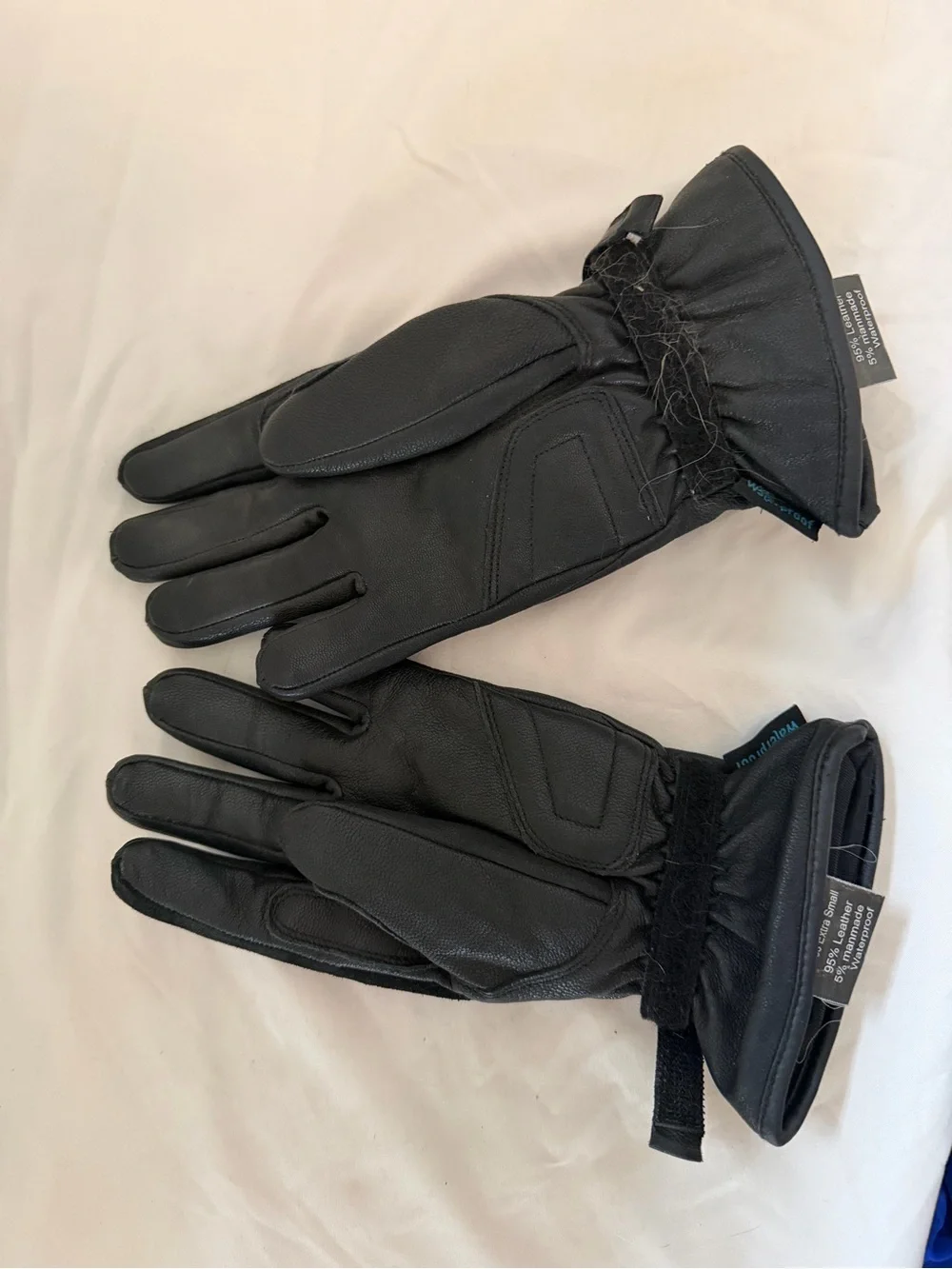 Sedici Women’s Black Leather Riding Gloves